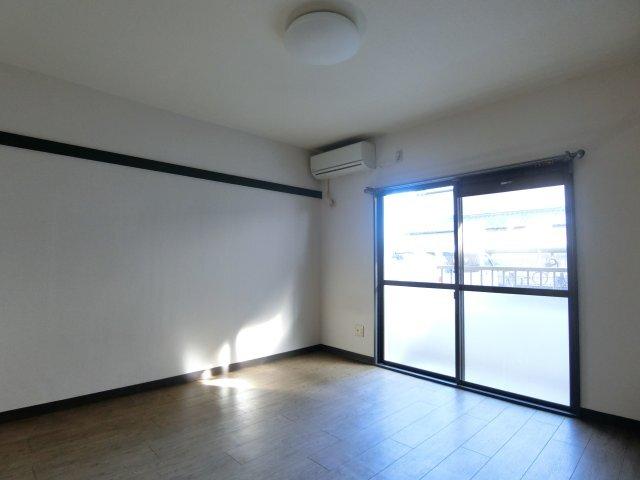 袋井市方丈マンション リビング