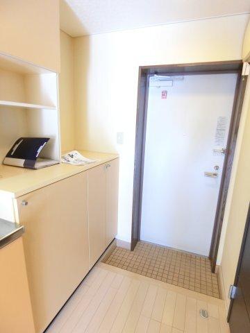 掛川市高御所マンション 玄関