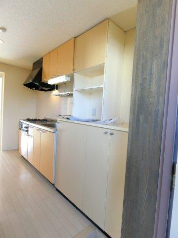 掛川市高御所マンション キッチン