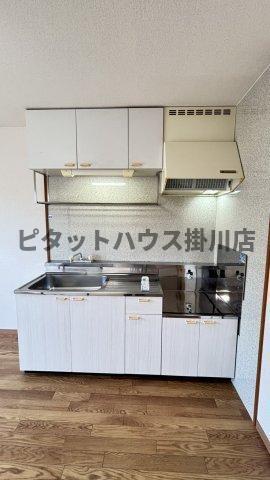 掛川市富部アパート キッチン