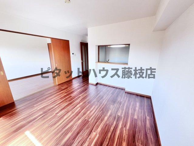 焼津市焼津マンション リビング