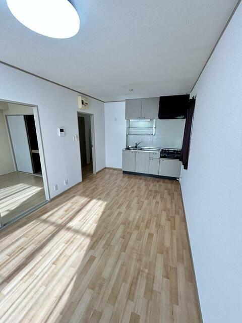 袋井市西同笠アパート リビング