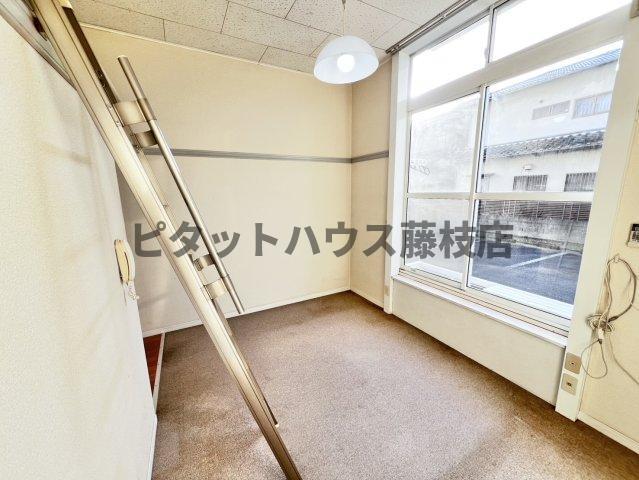 焼津市石津中町アパート リビング