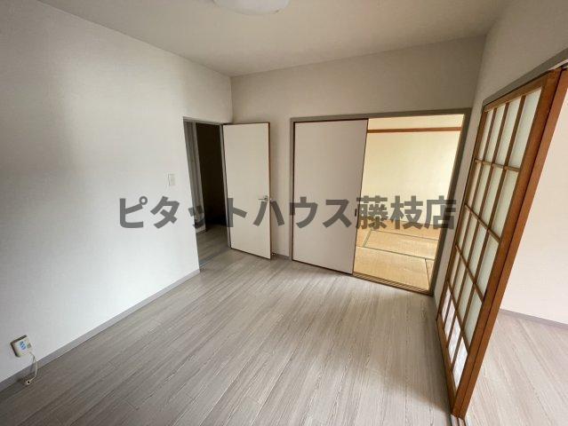 焼津市西小川マンション リビング