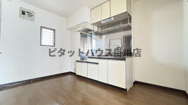 掛川市下俣南マンション リビング
