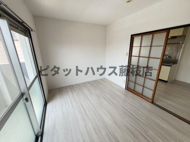 焼津市三ケ名マンション リビング