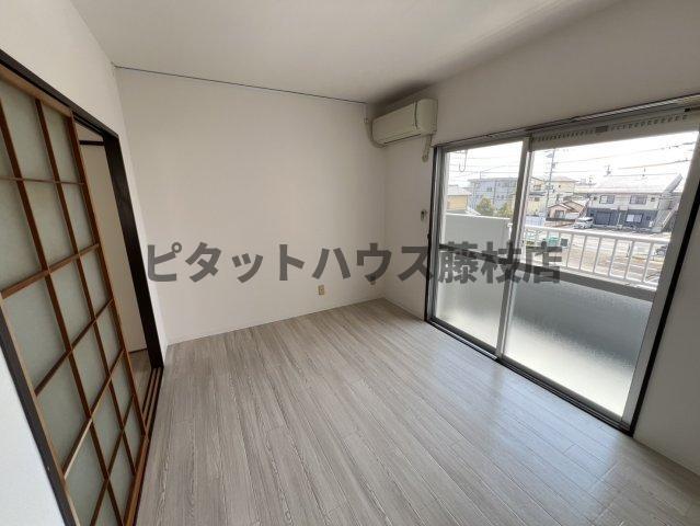焼津市三ケ名マンション リビング