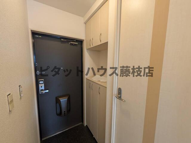 藤枝市田沼アパート 玄関