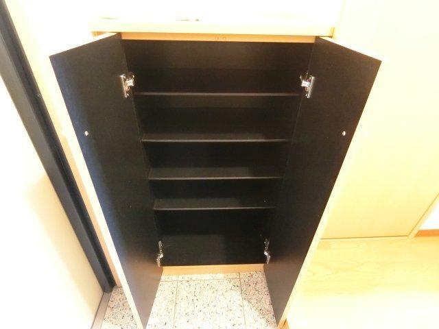 掛川市上西郷マンション 収納