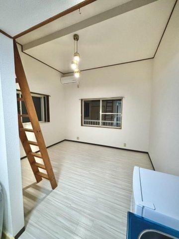 御前崎市池新田アパート リビング