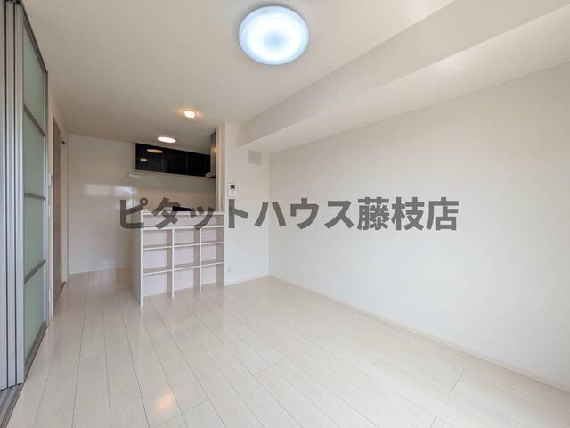 藤枝市南駿河台アパート リビング
