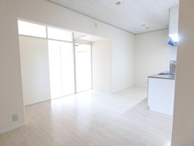 掛川市下俣南マンション リビング