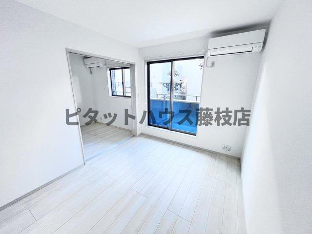 焼津市石津中町テラスハウス リビング