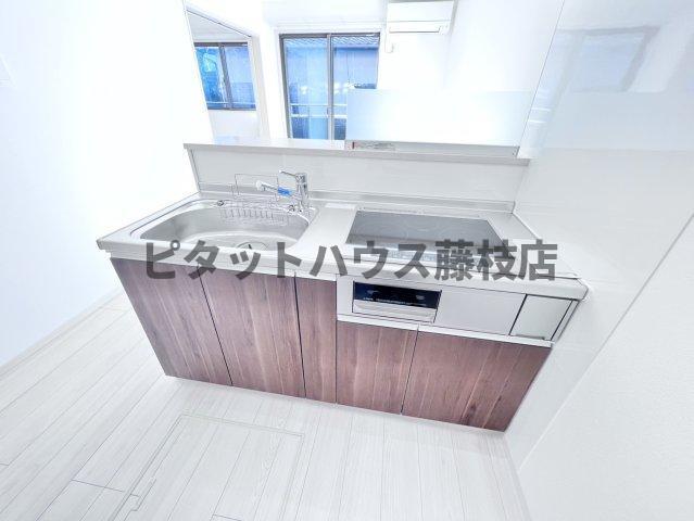焼津市石津中町テラスハウス キッチン