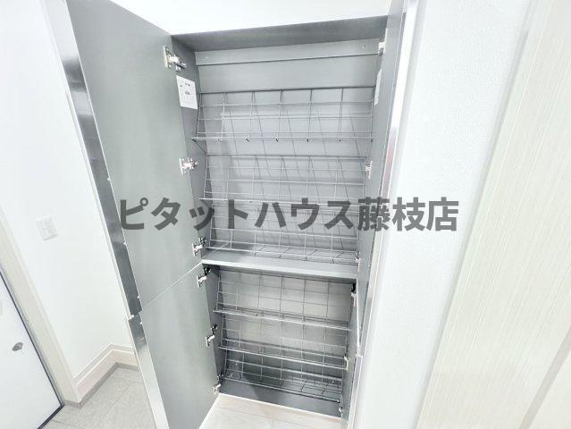 焼津市石津中町テラスハウス 収納