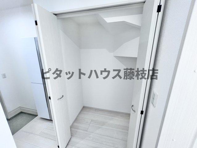 焼津市石津中町テラスハウス 収納