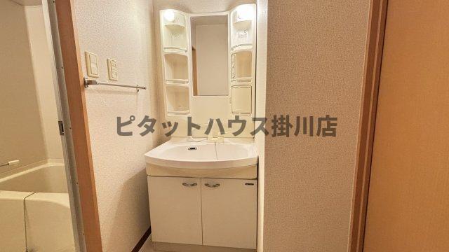 袋井市愛野南マンション 洗面