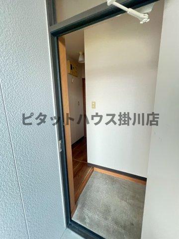 袋井市浅岡アパート 玄関