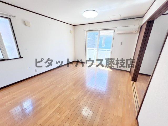 焼津市栄町アパート リビング