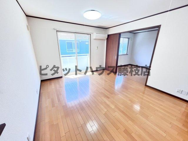 焼津市栄町アパート リビング