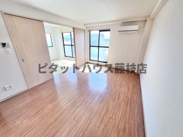 焼津市焼津マンション リビング