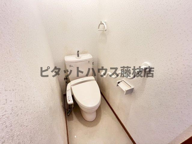 焼津市小土アパート トイレ