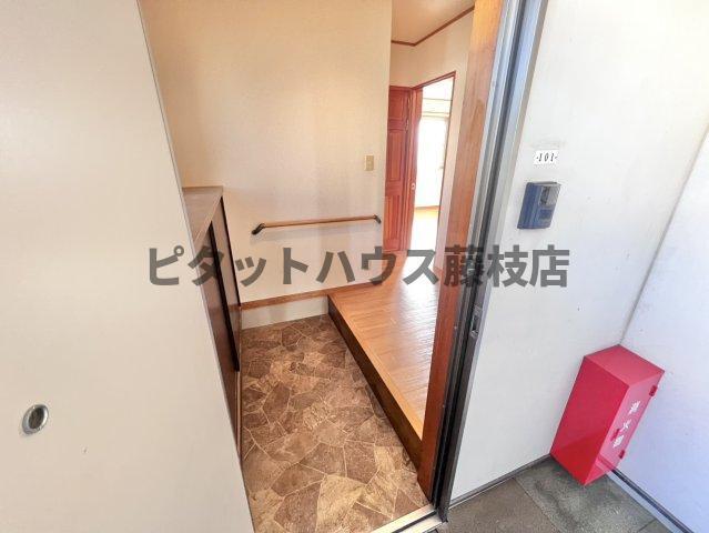 焼津市小土アパート 玄関