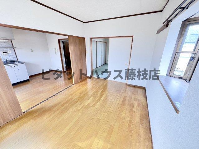 焼津市五ケ堀之内マンション リビング