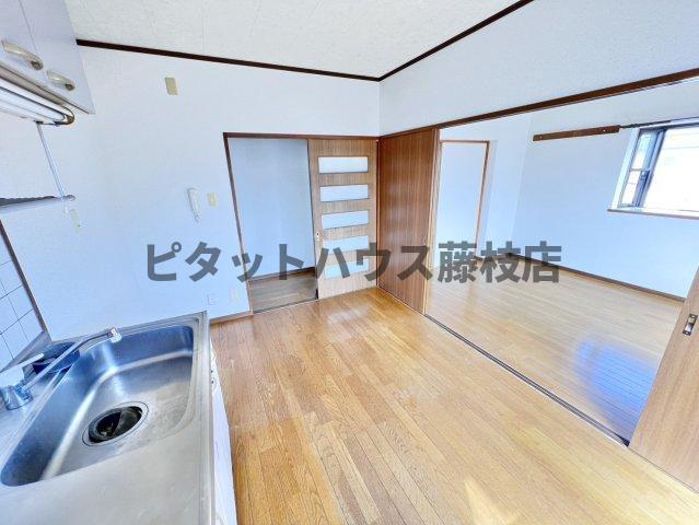 焼津市五ケ堀之内マンション リビング