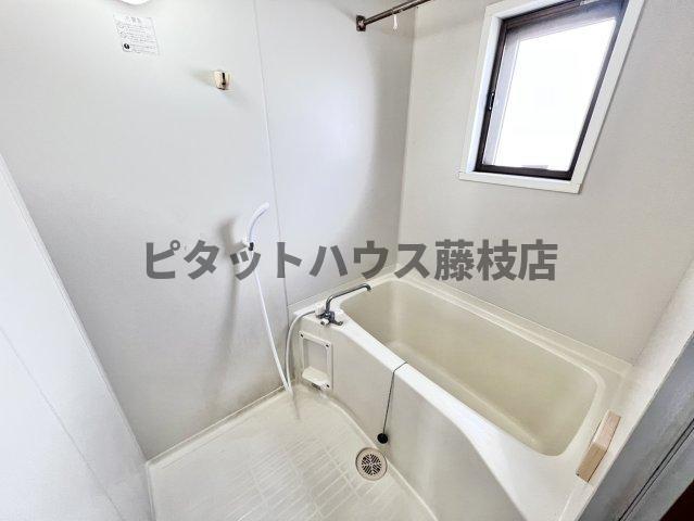 焼津市五ケ堀之内マンション バス／シャワー
