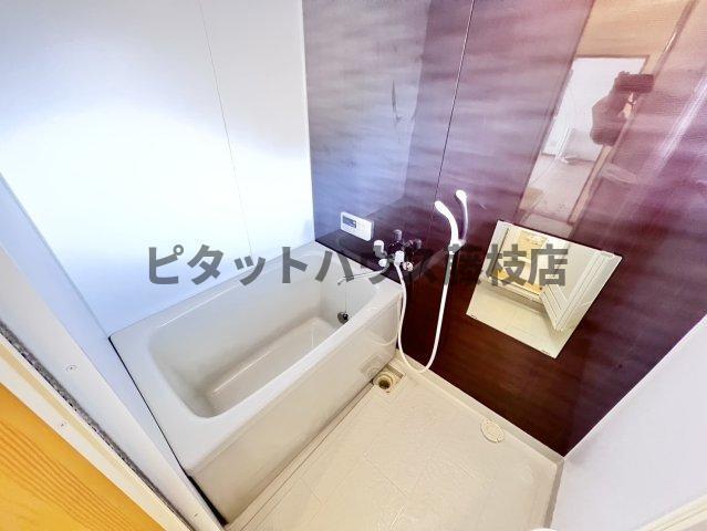 焼津市宗高アパート バス／シャワー