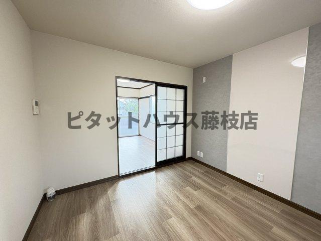 焼津市利右衛門アパート リビング