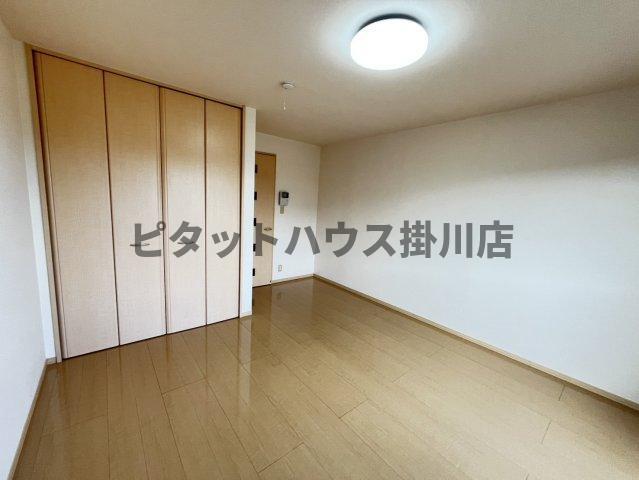 菊川市下平川アパート リビング