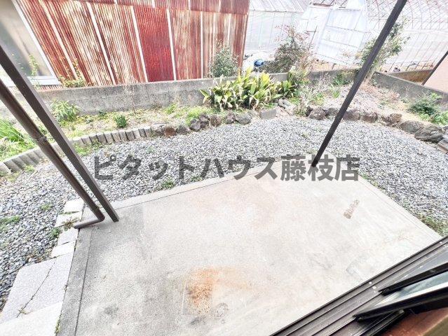 焼津市石脇上一戸建 庭