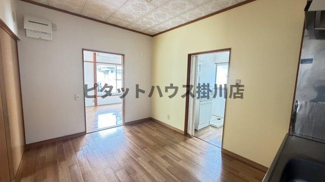 御前崎市比木一戸建 トイレ