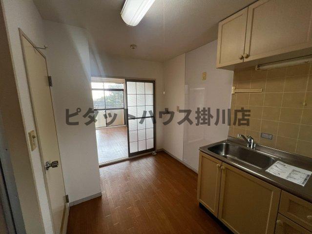 掛川市大渕アパート 室内