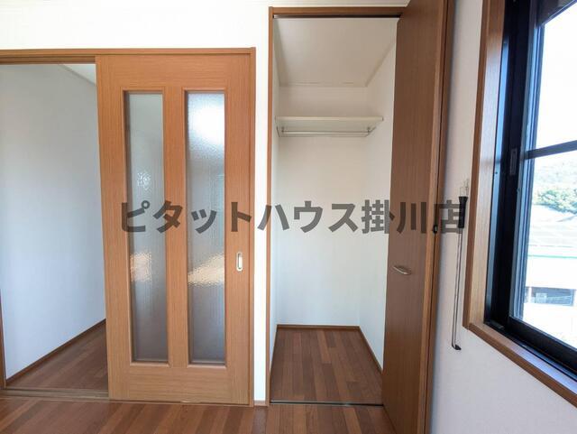 御前崎市池新田アパート 収納