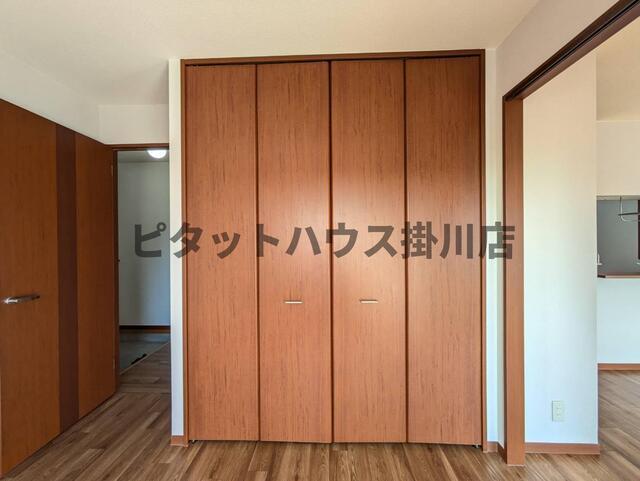 御前崎市合戸アパート 収納