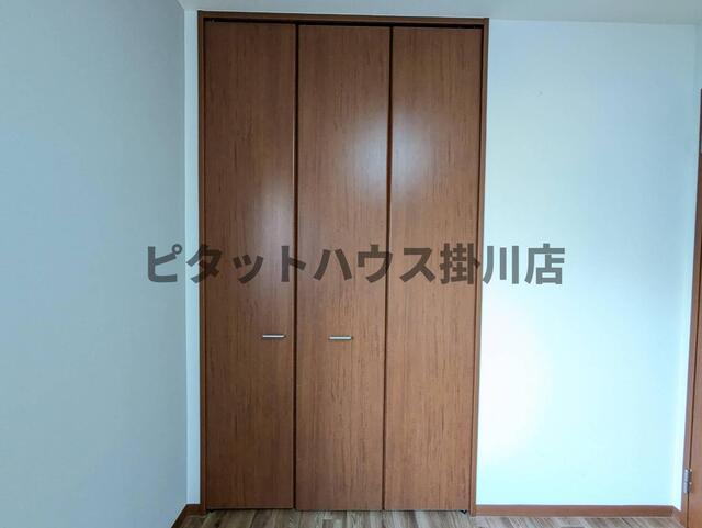 御前崎市合戸アパート 収納