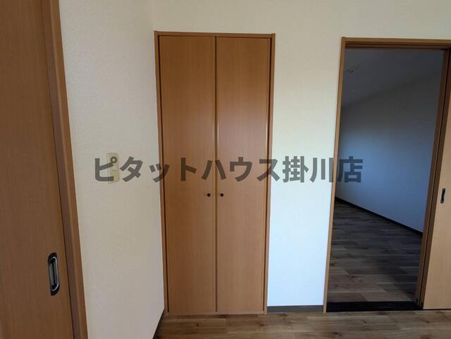 御前崎市池新田アパート 収納
