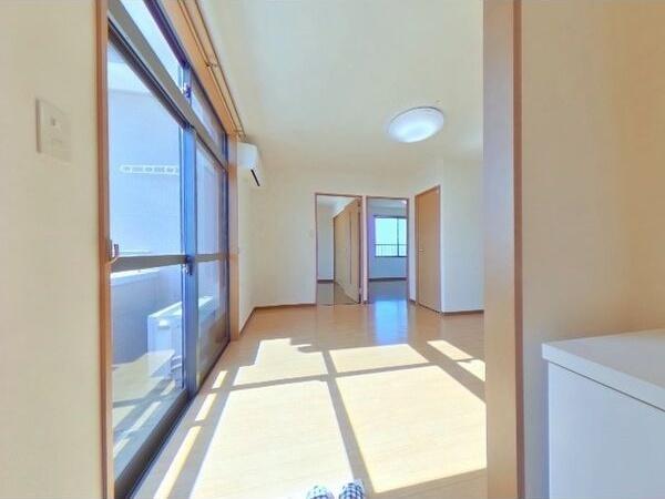 御前崎市池新田アパート リビング