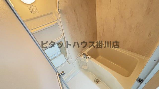 袋井市愛野東マンション バス／シャワー