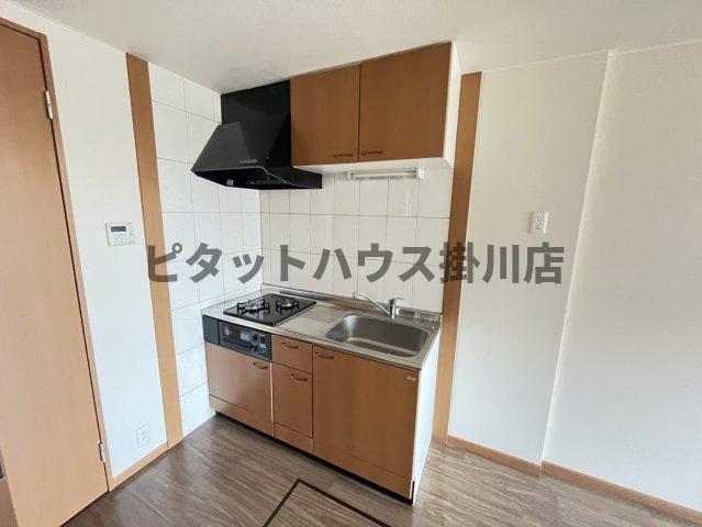 袋井市上山梨アパート キッチン
