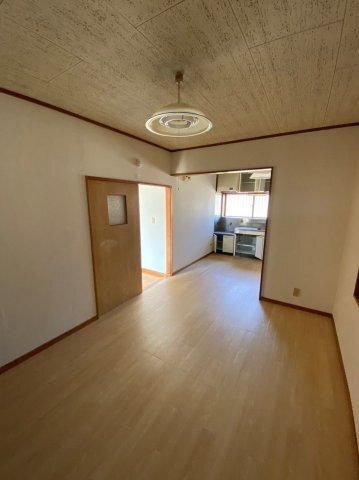 袋井市久能一戸建 リビング