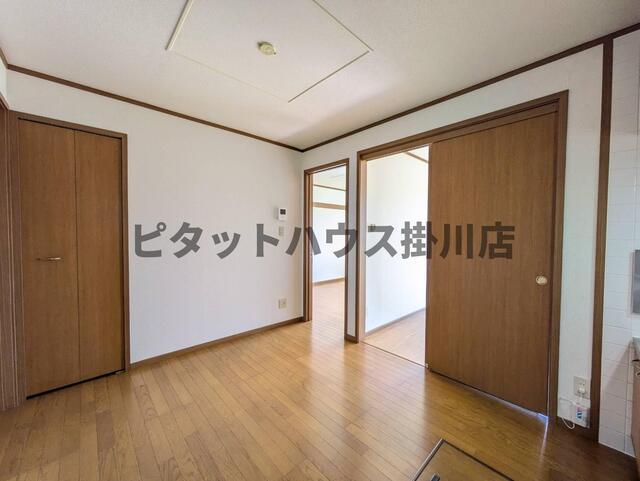 御前崎市白羽アパート リビング