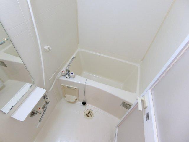 掛川市長谷アパート バス／シャワー
