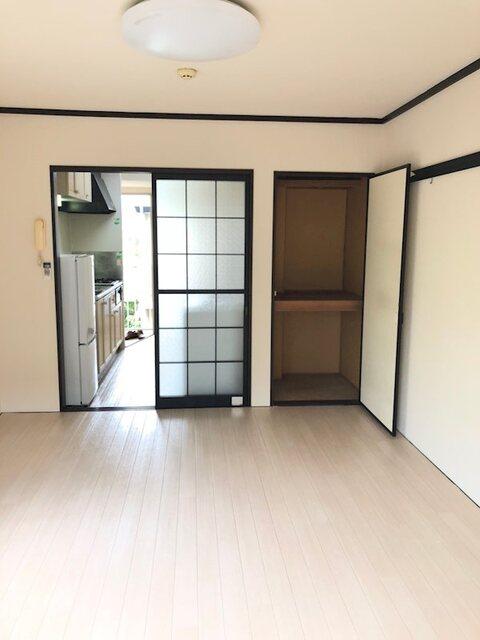 藤枝市南駿河台アパート リビング