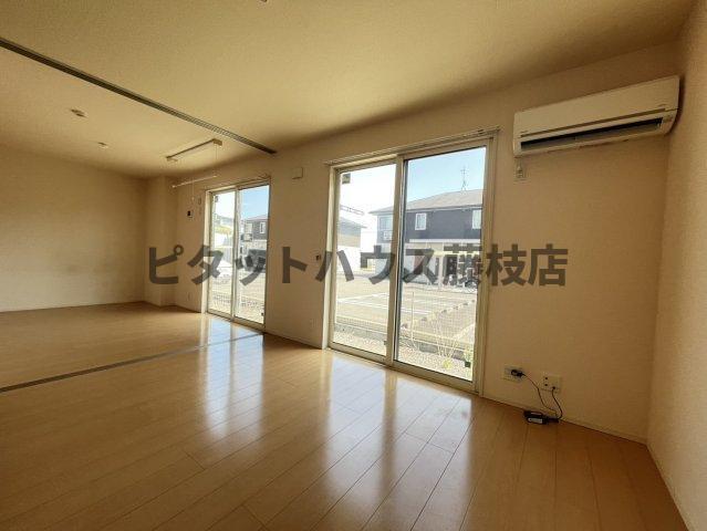 藤枝市高柳アパート リビング