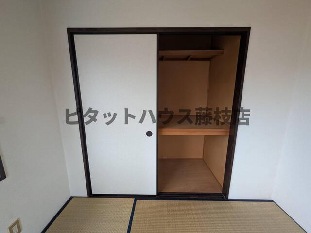 藤枝市田沼アパート 収納