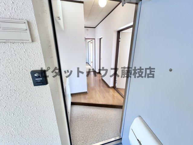 焼津市西小川マンション 玄関